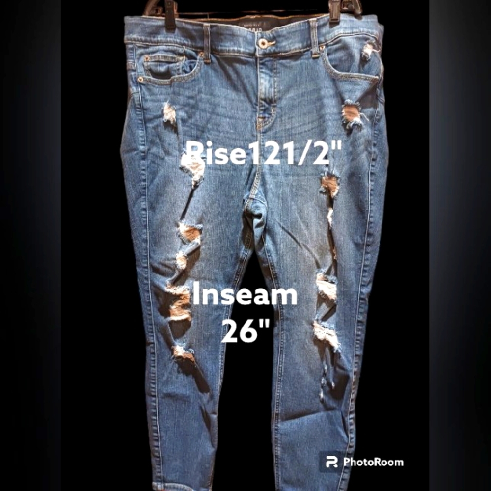 TorridBombshellSkinnyJeans22ShortEUC